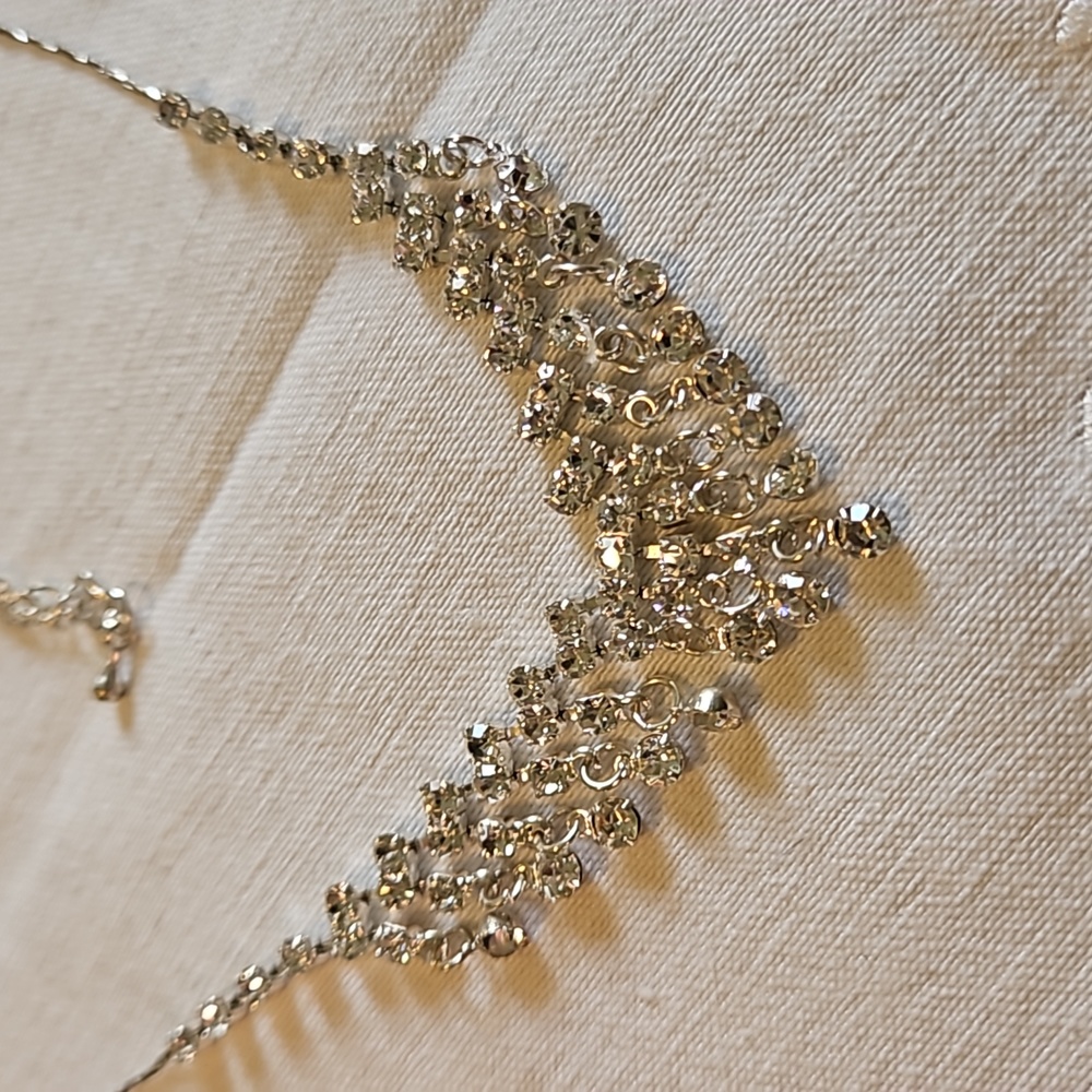 Vintage Rhinestone Bib Necklace - Picture 2 of 4